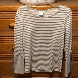 Grey stripped blouse